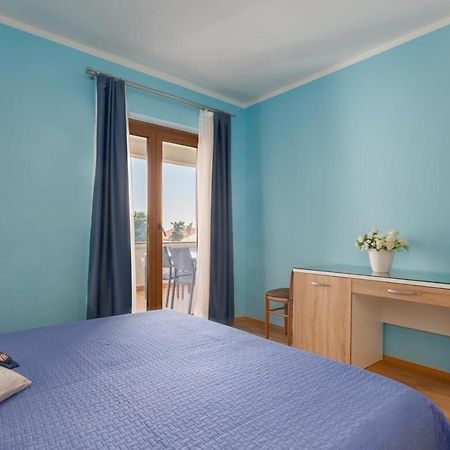 Spacious New App For 5 Persons, Close Beach&City Porec Exterior photo