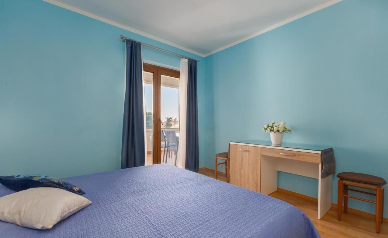 Spacious New App For 5 Persons, Close Beach&City Porec Exterior photo