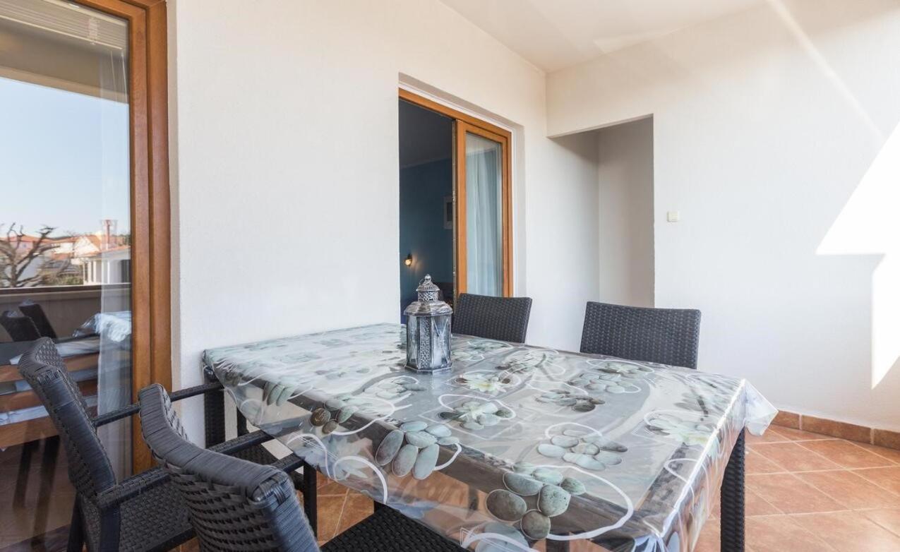 Spacious New App For 5 Persons, Close Beach&City Porec Exterior photo
